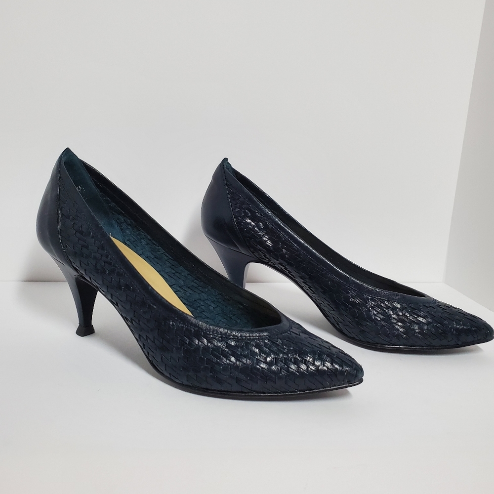 Giani Bernini Woven Blue Pumps
